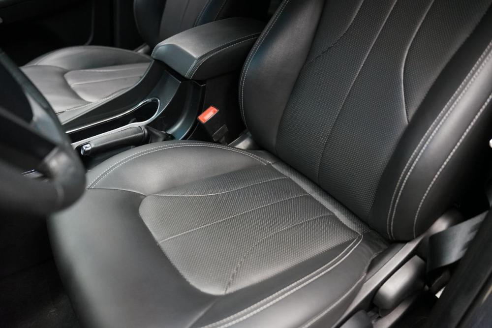 Geely Emgrand 7 I Рестайлинг Крым  - изображение 11