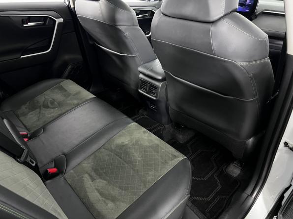 Toyota RAV4 V (XA50) с пробегом 2024 года, цена 3 570 000 рублей, 48823 км, внедорожник, Автокод Объявления