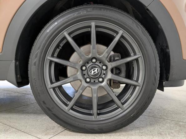 Hyundai Creta I с пробегом 2019 года, цена 1 950 000 рублей, 68000 км, внедорожник, Автокод Объявления