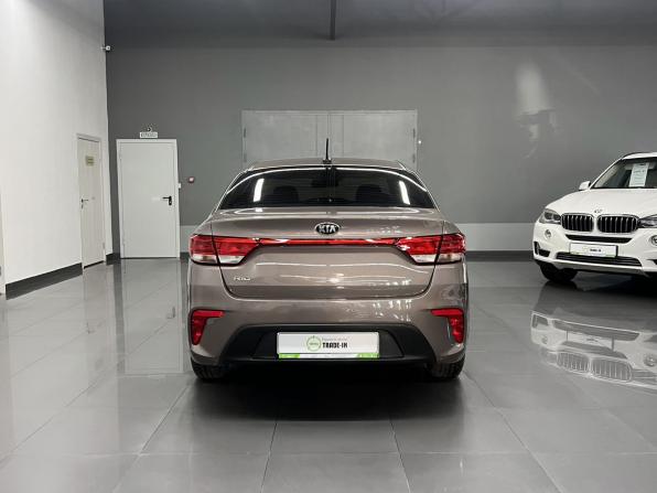 Kia Rio IV с пробегом 2017 года, цена 1 345 000 рублей, 91211 км, седан, Автокод Объявления
