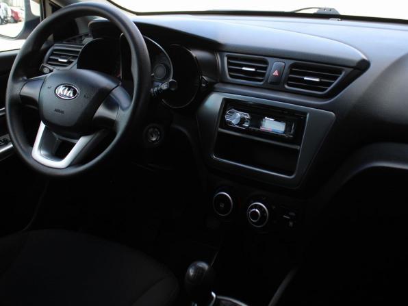 Kia Rio III с пробегом 2013 года, цена 1 089 000 рублей, 45794 км, хэтчбек, Автокод Объявления