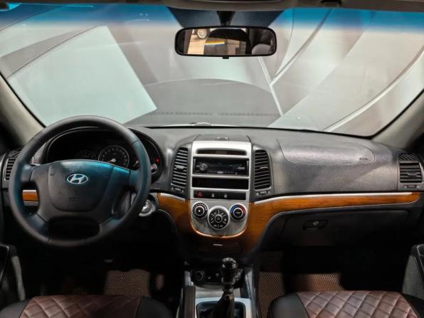 Hyundai Santa Fe II с пробегом 2006 года, цена 865 000 рублей, 306301 км, внедорожник, Автокод Объявления