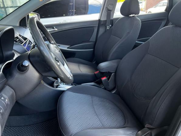 Hyundai Solaris I с пробегом 2012 года, цена 829 999 рублей, 182102 км, седан, Автокод Объявления