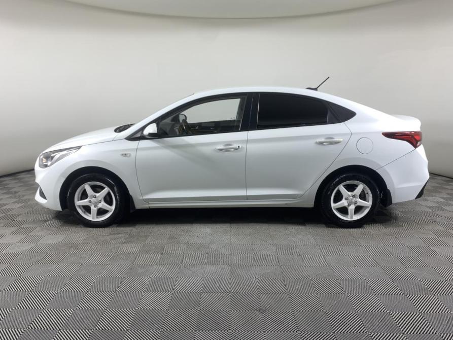 Hyundai Solaris II Москва  - изображение 8