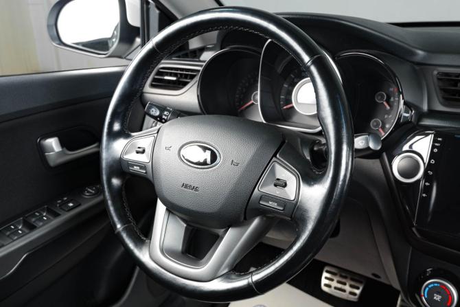 Kia Rio III с пробегом 2014 года, цена 1 099 000 рублей, 135171 км, седан, Автокод Объявления