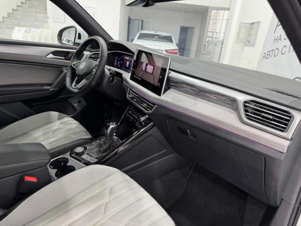 Volkswagen Tayron I Рестайлинг с пробегом 2023 года, цена 4 099 000 рублей, 47998 км, внедорожник, Автокод Объявления