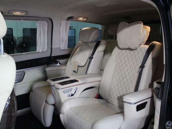 Mercedes-Benz V-Класс III (W447) Рестайлинг с пробегом 2023 года, цена 10 300 000 рублей, 57018 км, минивэн, Автокод Объявления