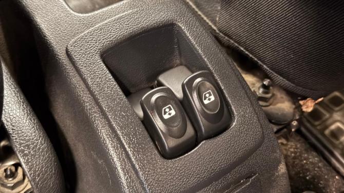 Renault Logan I Рестайлинг с пробегом 2013 года, цена 299 000 рублей, 237607 км, седан, Автокод Объявления