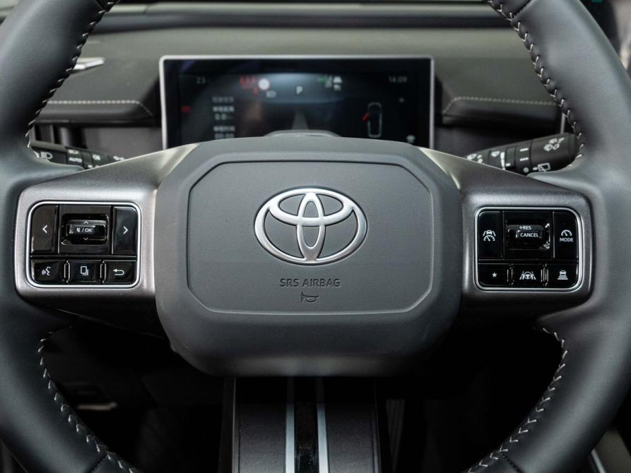 Toyota RAV4 VI (XA60) Казань  - изображение 9