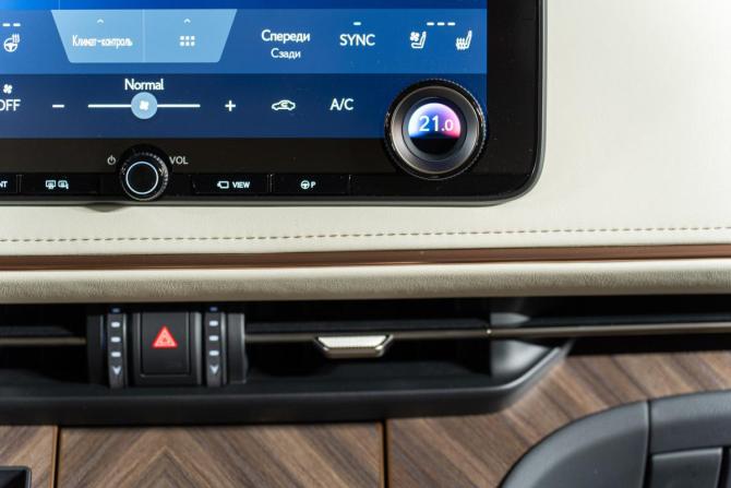 Новый Lexus LM II 2026 года, цена 19 550 000 рублей, минивэн, Автокод Объявления