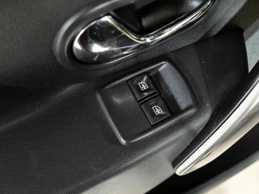 Renault Sandero II Екатеринбург  - изображение 13