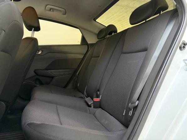 Hyundai Solaris II с пробегом 2018 года, цена 1 299 000 рублей, 164836 км, седан, Автокод Объявления