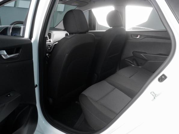 Hyundai Solaris II Рестайлинг с пробегом 2021 года, цена 1 625 000 рублей, 68096 км, седан, Автокод Объявления