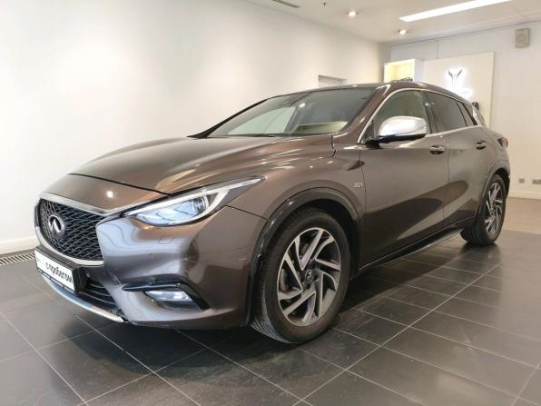 Infiniti Q30 с пробегом 2016 года, цена 1 649 000 рублей, 93428 км, хэтчбек, Автокод Объявления