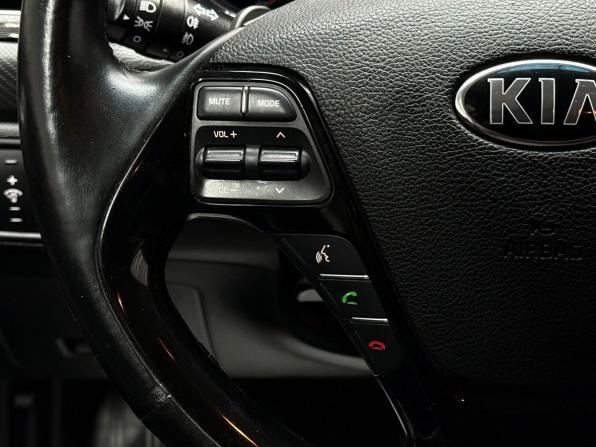 Kia Cerato III Рестайлинг (Classic) с пробегом 2017 года, цена 1 399 000 рублей, 88227 км, седан, Автокод Объявления