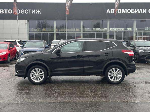 Nissan Qashqai II с пробегом 2018 года, цена 1 619 000 рублей, 144279 км, внедорожник, Автокод Объявления