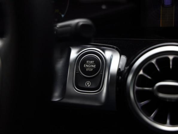 Mercedes-Benz GLB I (X247) с пробегом 2020 года, цена 3 999 000 рублей, 70757 км, внедорожник, Автокод Объявления