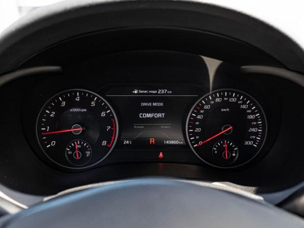 Kia Stinger I с пробегом 2018 года, цена 2 690 000 рублей, 143860 км, лифтбек, Автокод Объявления