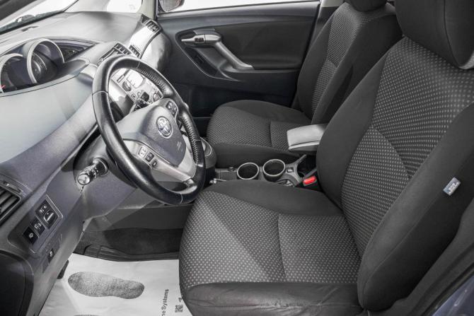Toyota Verso I с пробегом 2009 года, цена 1 149 000 рублей, 170000 км, компактвэн, Автокод Объявления