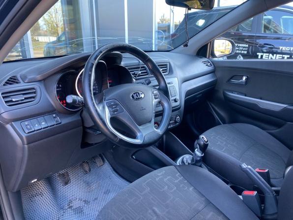 Kia Rio III Рестайлинг с пробегом 2016 года, цена 990 000 рублей, 157062 км, седан, Автокод Объявления