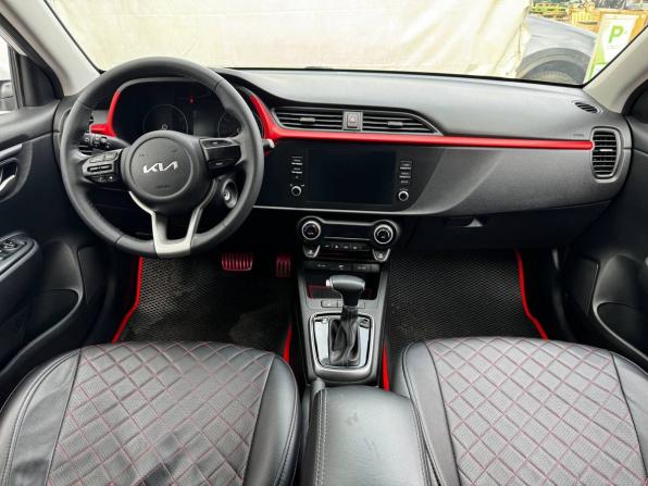 Kia Rio IV Рестайлинг с пробегом 2021 года, цена 1 858 000 рублей, 40358 км, седан, Автокод Объявления