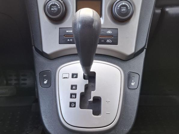 Kia Carens II (UN) с пробегом 2010 года, цена 700 000 рублей, 253721 км, компактвэн, Автокод Объявления