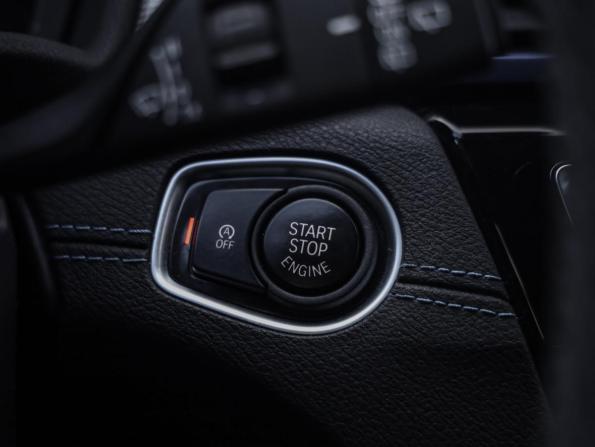 BMW X1 II (F48) Рестайлинг с пробегом 2019 года, цена 2 899 000 рублей, 110838 км, внедорожник, Автокод Объявления
