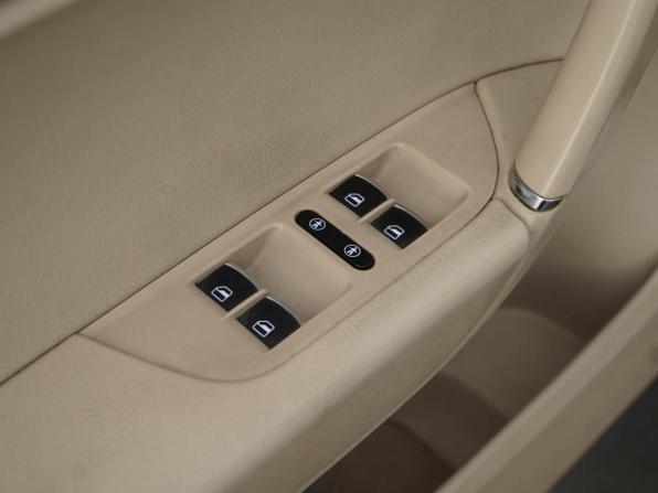 Volkswagen Touareg II Рестайлинг с пробегом 2014 года, цена 2 093 055 рублей, 260574 км, внедорожник, Автокод Объявления