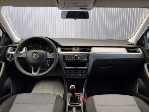 Skoda Rapid I с пробегом 2016 года, цена 937 000 рублей, 148560 км, лифтбек, Автокод Объявления