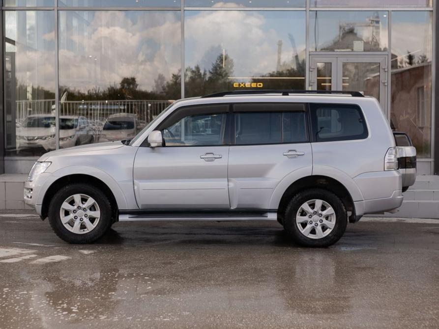 Mitsubishi Pajero IV Рестайлинг 1 Новосибирск  - изображение 8