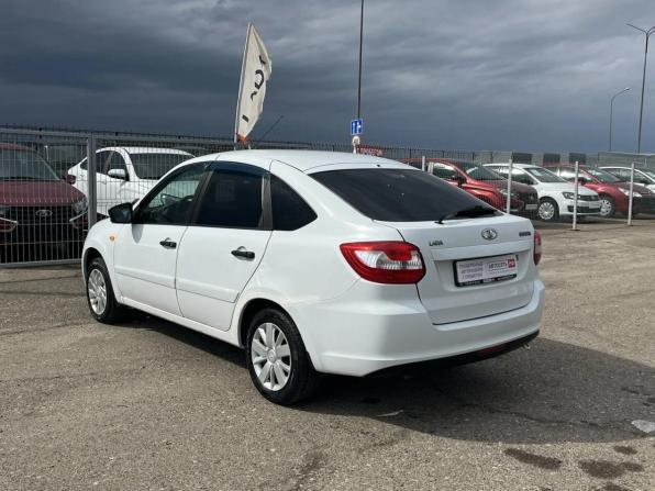 Lada (ВАЗ) Granta I с пробегом 2016 года, цена 295 000 рублей, 234443 км, лифтбек, Автокод Объявления