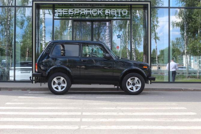 Lada (ВАЗ) Niva Legend с пробегом 2024 года, цена 930 000 рублей, 22078 км, внедорожник, Автокод Объявления