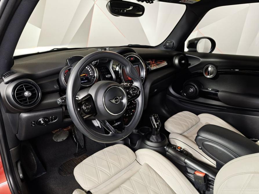 Mini Hatch III (F55/F56) Рестайлинг Москва  - изображение 12