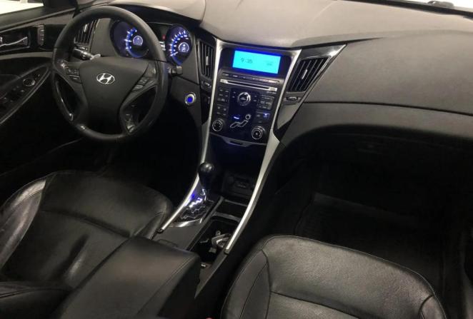 Hyundai Sonata VI (YF) с пробегом 2011 года, цена 1 420 000 рублей, 214570 км, седан, Автокод Объявления