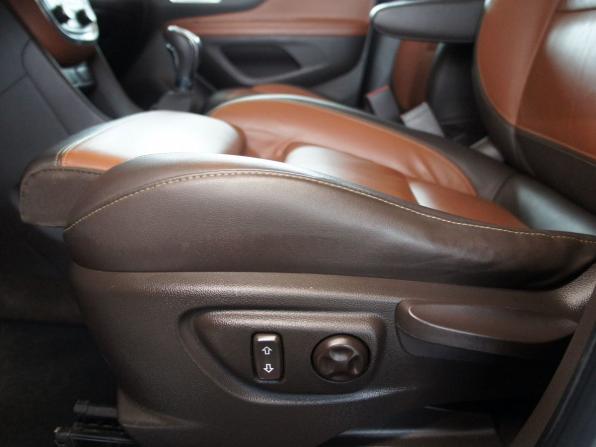 Opel Mokka I с пробегом 2012 года, цена 1 179 000 рублей, 143000 км, внедорожник, Автокод Объявления