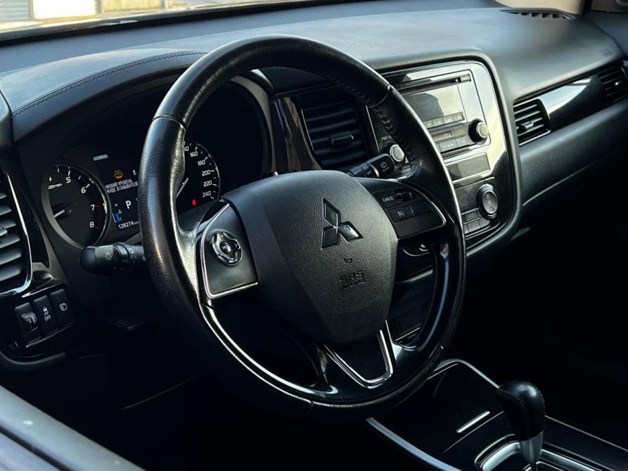 Mitsubishi Outlander III Рестайлинг 3 Вологда  - изображение 10