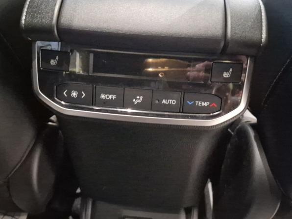 Toyota Highlander IV (XU70) с пробегом 2026 года, цена 5 799 000 рублей, 10 км, внедорожник, Автокод Объявления