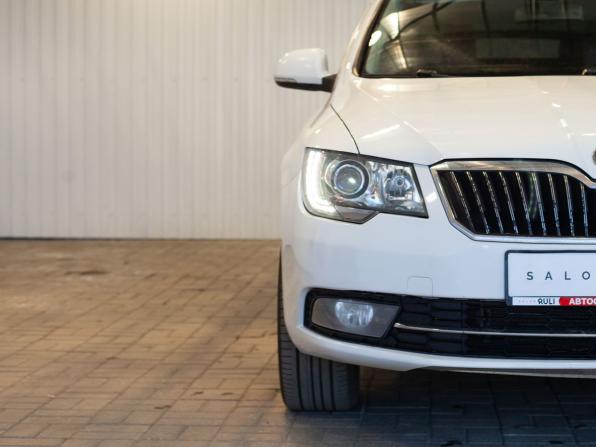Skoda Superb II Рестайлинг с пробегом 2014 года, цена 1 085 000 рублей, 214866 км, лифтбек, Автокод Объявления