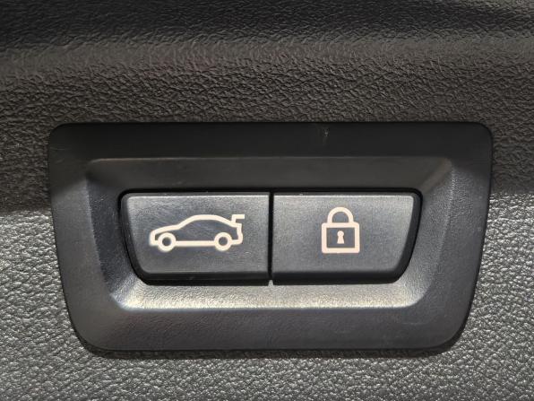 BMW X7 I (G07) с пробегом 2021 года, цена 8 990 000 рублей, 97724 км, внедорожник, Автокод Объявления