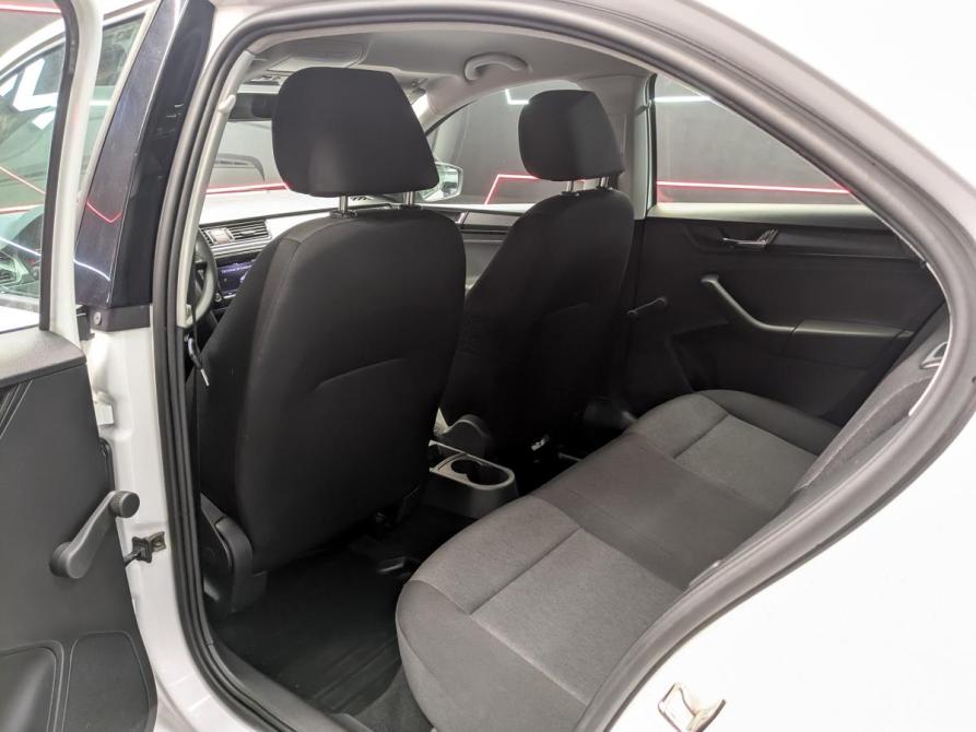 Skoda Rapid I Рестайлинг Москва  - изображение 12
