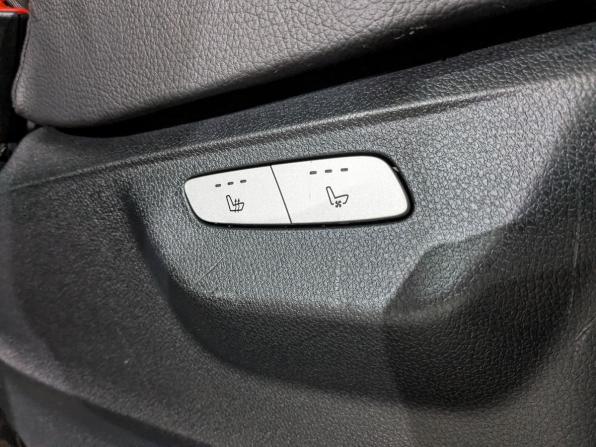 Mercedes-Benz V-Класс III (W447) Рестайлинг с пробегом 2021 года, цена 5 500 000 рублей, 181027 км, минивэн, Автокод Объявления