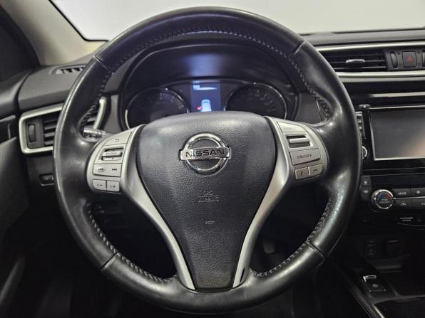 Nissan Qashqai II с пробегом 2016 года, цена 1 396 000 рублей, 193078 км, внедорожник, Автокод Объявления
