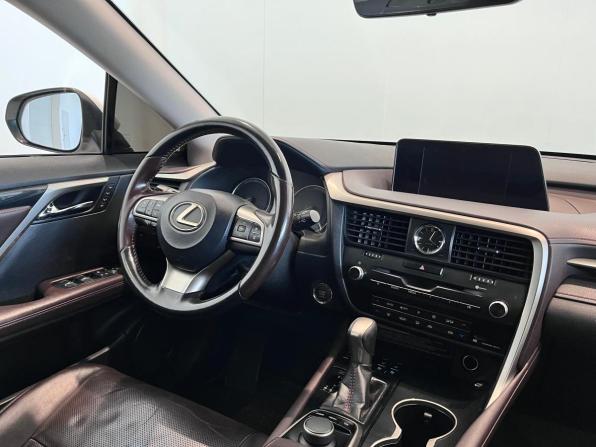 Lexus RX IV с пробегом 2017 года, цена 3 570 000 рублей, 153306 км, внедорожник, Автокод Объявления