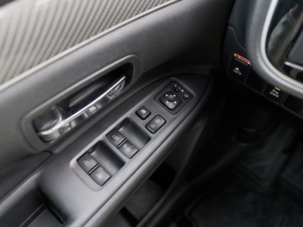Mitsubishi Outlander III Рестайлинг 3 с пробегом 2019 года, цена 2 548 000 рублей, 96900 км, внедорожник, Автокод Объявления