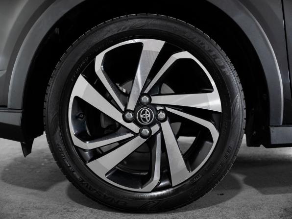 Toyota Raize I с пробегом 2020 года, цена 1 550 500 рублей, 79160 км, внедорожник, Автокод Объявления