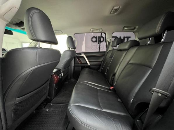 Toyota Land Cruiser Prado 150 Series Рестайлинг 1 с пробегом 2015 года, цена 3 470 000 рублей, 189809 км, внедорожник, Автокод Объявления