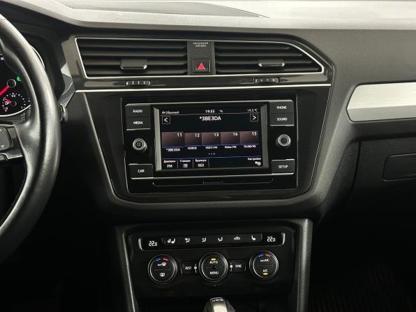 Volkswagen Tiguan II с пробегом 2018 года, цена 2 250 000 рублей, 160652 км, внедорожник, Автокод Объявления