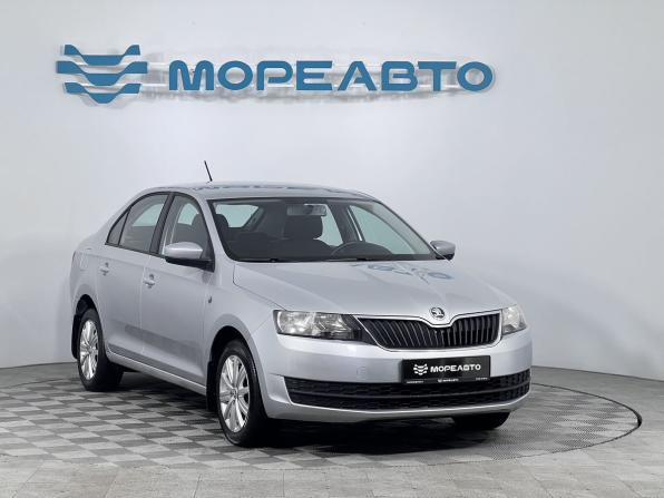 Skoda Rapid I с пробегом 2014 года, цена 1 230 000 рублей, 64793 км, лифтбек, Автокод Объявления