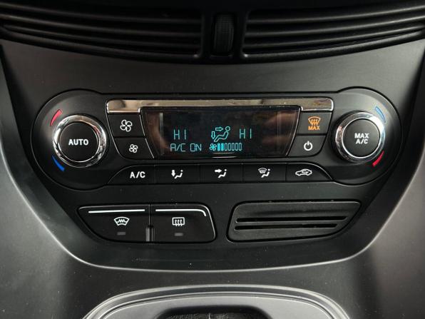 Ford Kuga II с пробегом 2016 года, цена 1 230 000 рублей, 148050 км, внедорожник, Автокод Объявления