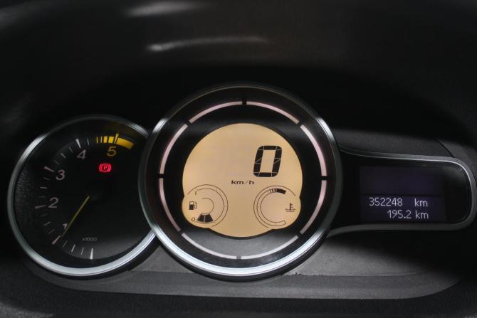 Renault Megane III с пробегом 2010 года, цена 527 000 рублей, 352246 км, хэтчбек, Автокод Объявления